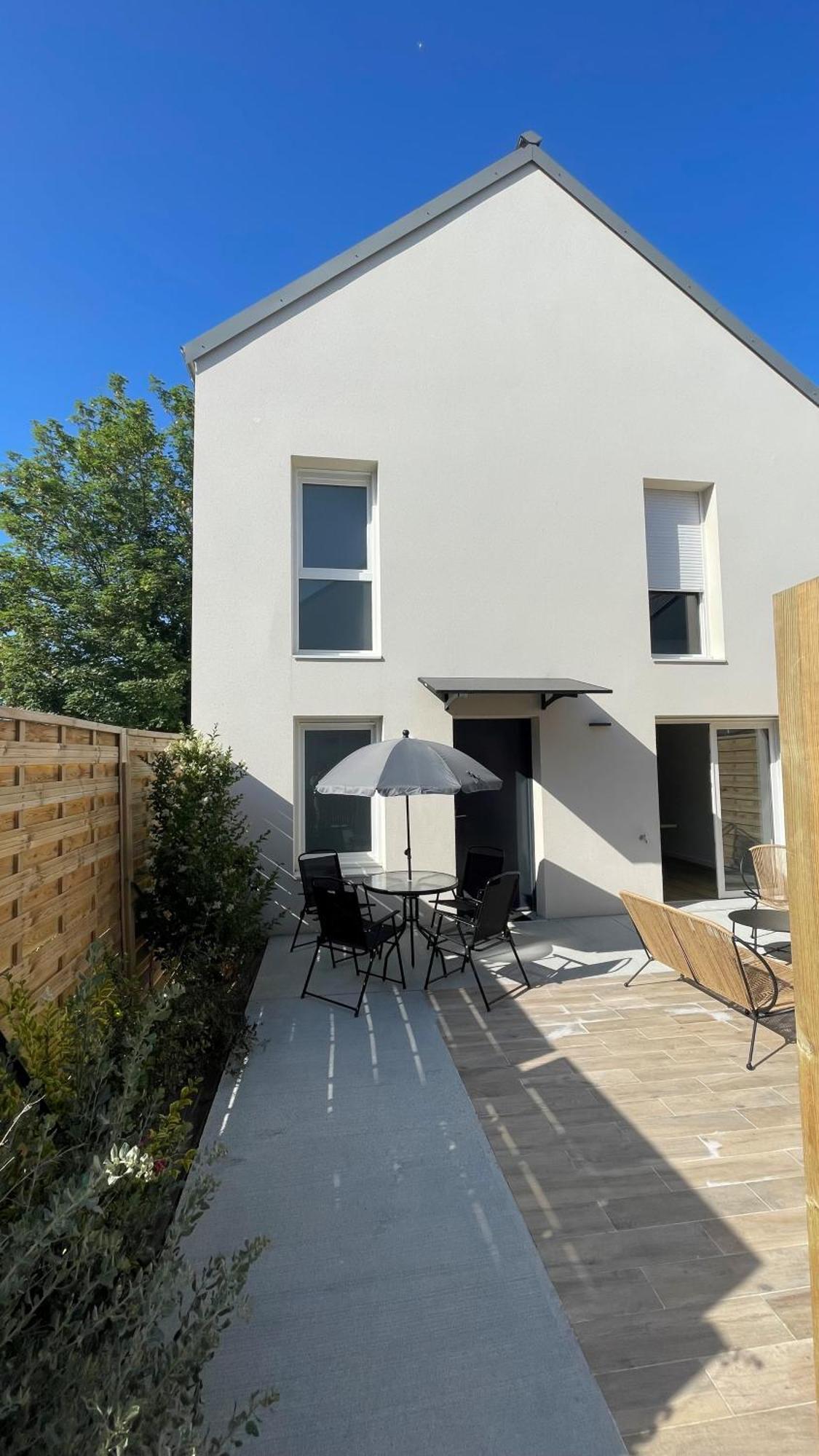 La Maison De Virginie Bénouville Esterno foto